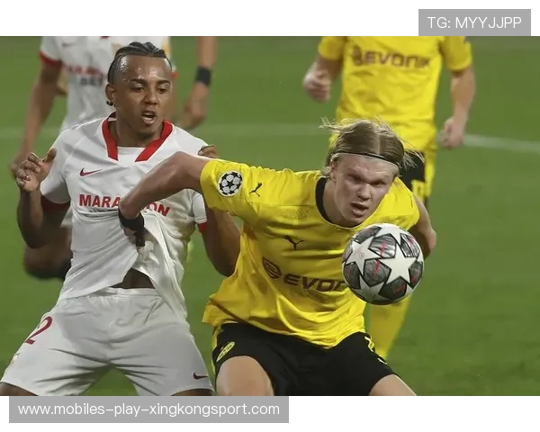 波尔图乌尔塔禁区推射轻松得手，团队配合完美呈现