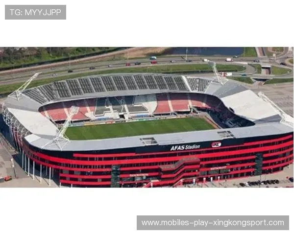 俱乐部在球场维护与安全管理上加大投入，各个俱乐部的球场